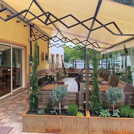 Ferienwohnungen Park Cafe Am Kurpark แบร์นคาสเทล-คืสท์ ภายนอก รูปภาพ